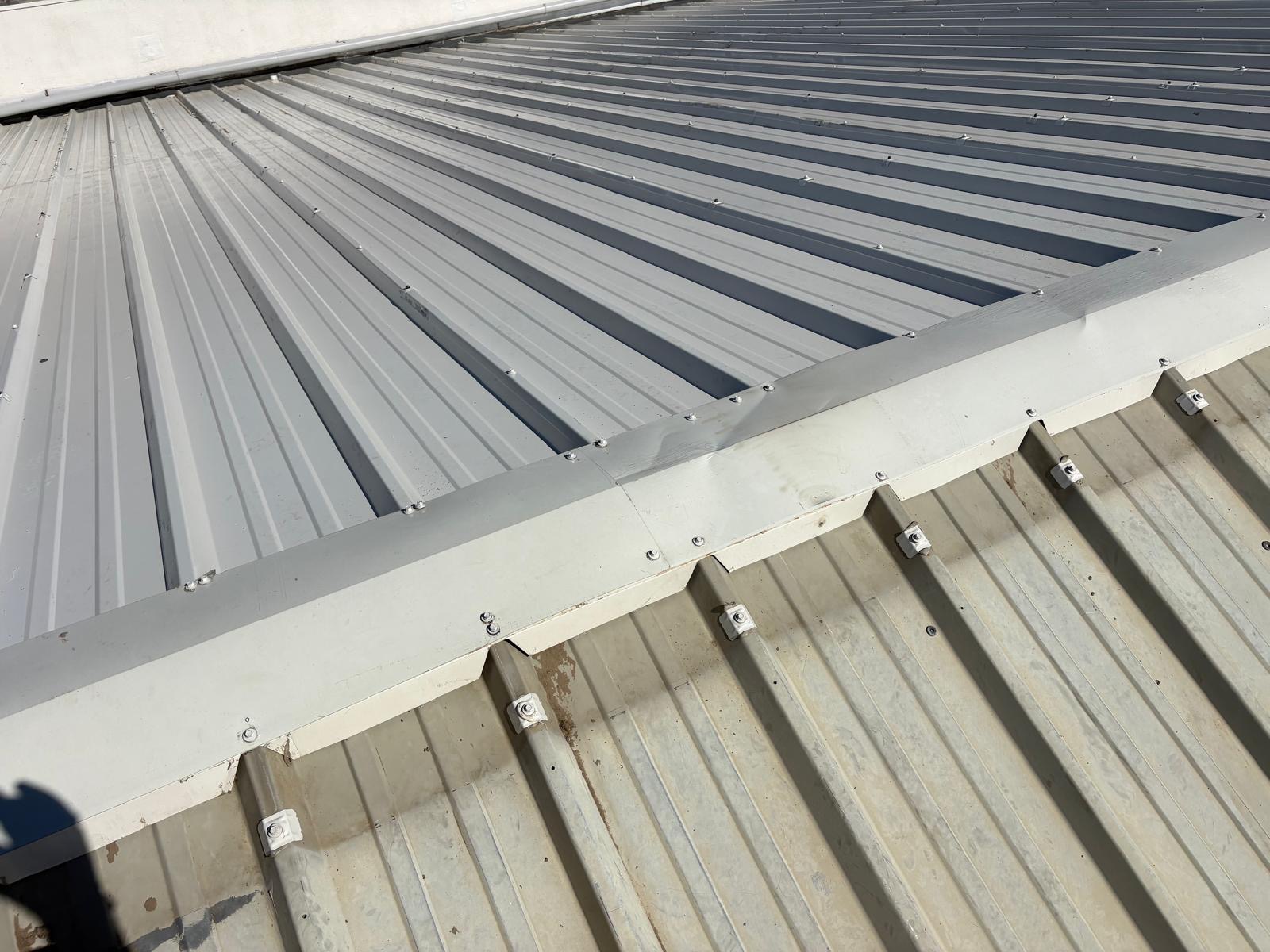 Couverture bac acier sur extension - ENT Romero couvreur Perpignan
