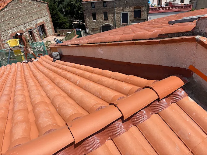 Travaux de charpente · Saint-Estève