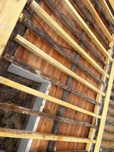 Travaux de couverture · Canet-en-Roussillon