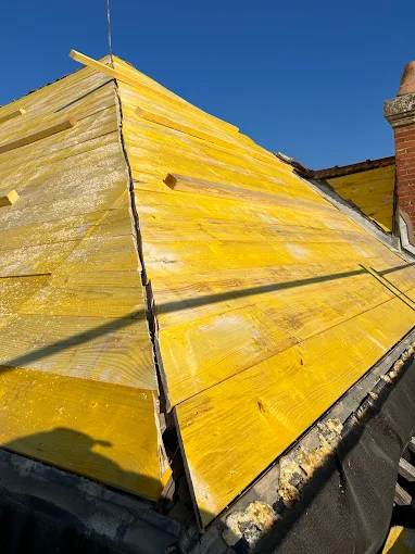 Travaux de couverture · Canet-en-Roussillon