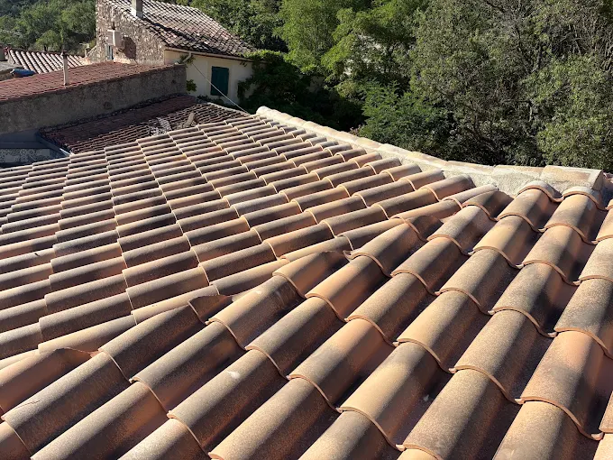 Travaux de couverture · Le Soler