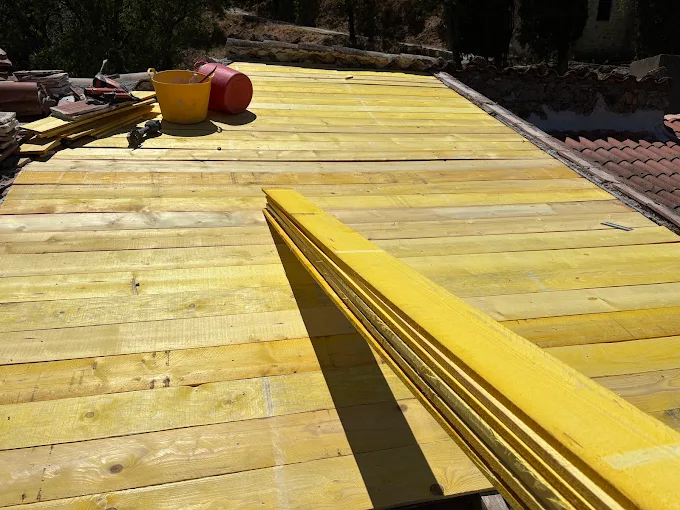 Travaux de couverture · Foix