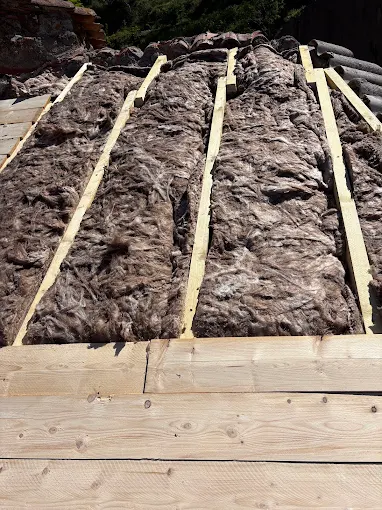 Travaux d'isolation · Saint-Estève
